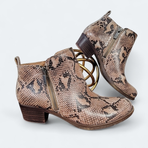 Lucky Brand Basel Snakeskin Print Ankle Boots Size 6 Booties - Picture 1 of 16